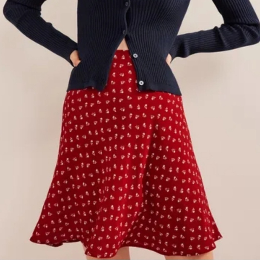 Boden Bias Red Floral Crepe Skirt Size 16 18